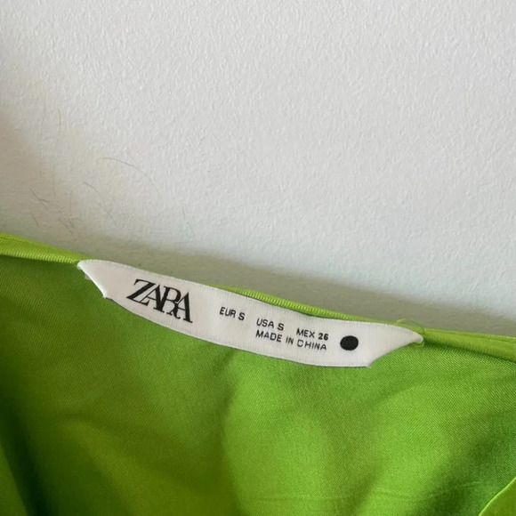 Zara Silky Satin Effect Surplus Midi Dress  Bright Green Blogger Fav Sz Small - Picture 11 of 12